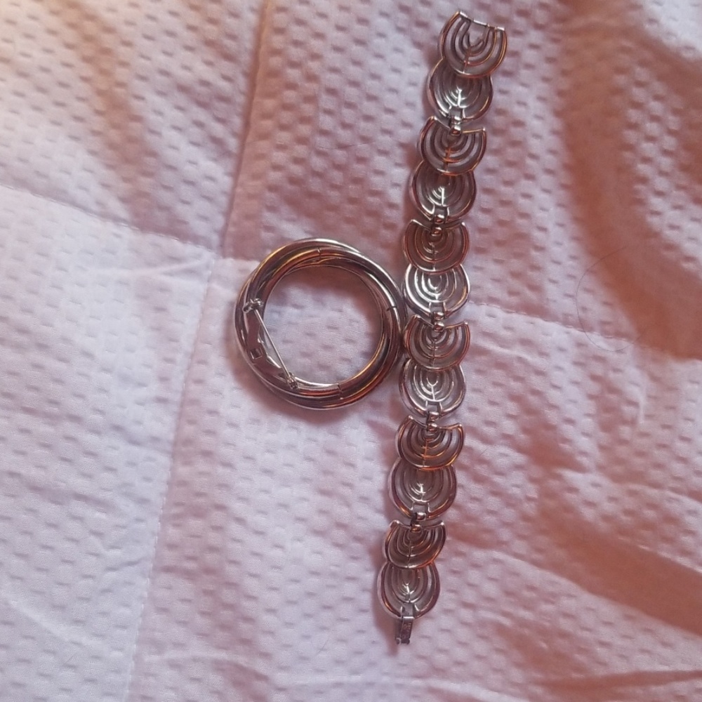 Vintage Bracelet and pin set